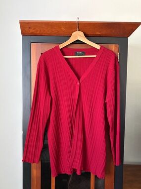 Dana Buchman Deep Red Ribbed V-Neck Cardigan